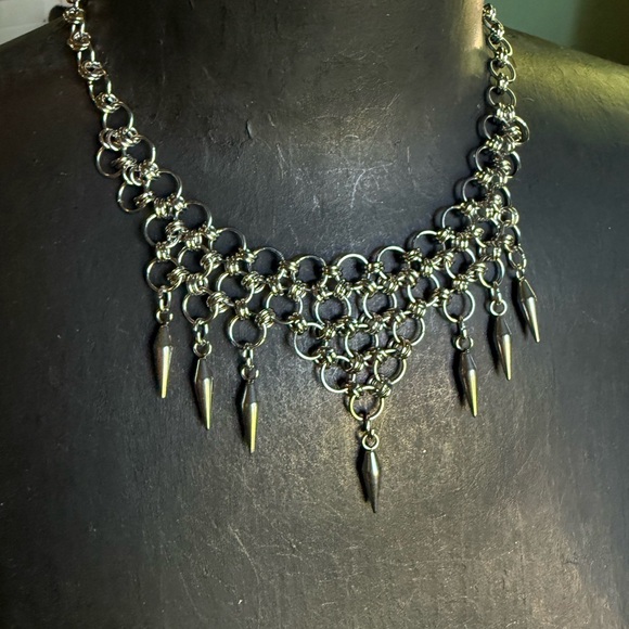 Elegant Silver Chain Necklace - Picture 1 of 4